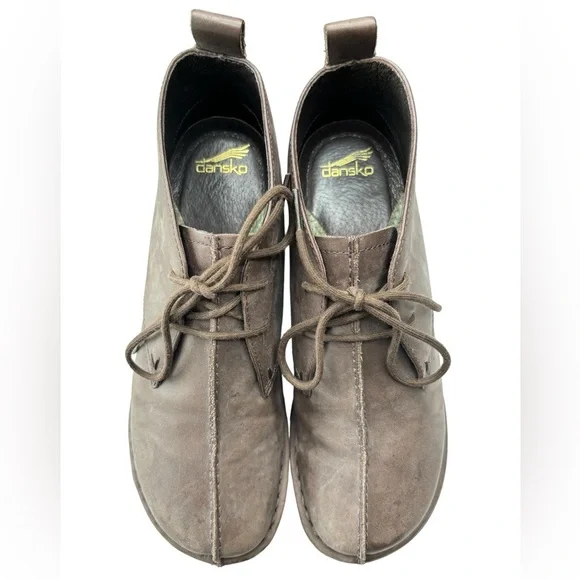 Dansko Womens Lace-Up Chukka Ankle Boots Shoes US 7 EU 37 Brown Nubuck Leather - Picture 8 of 14
